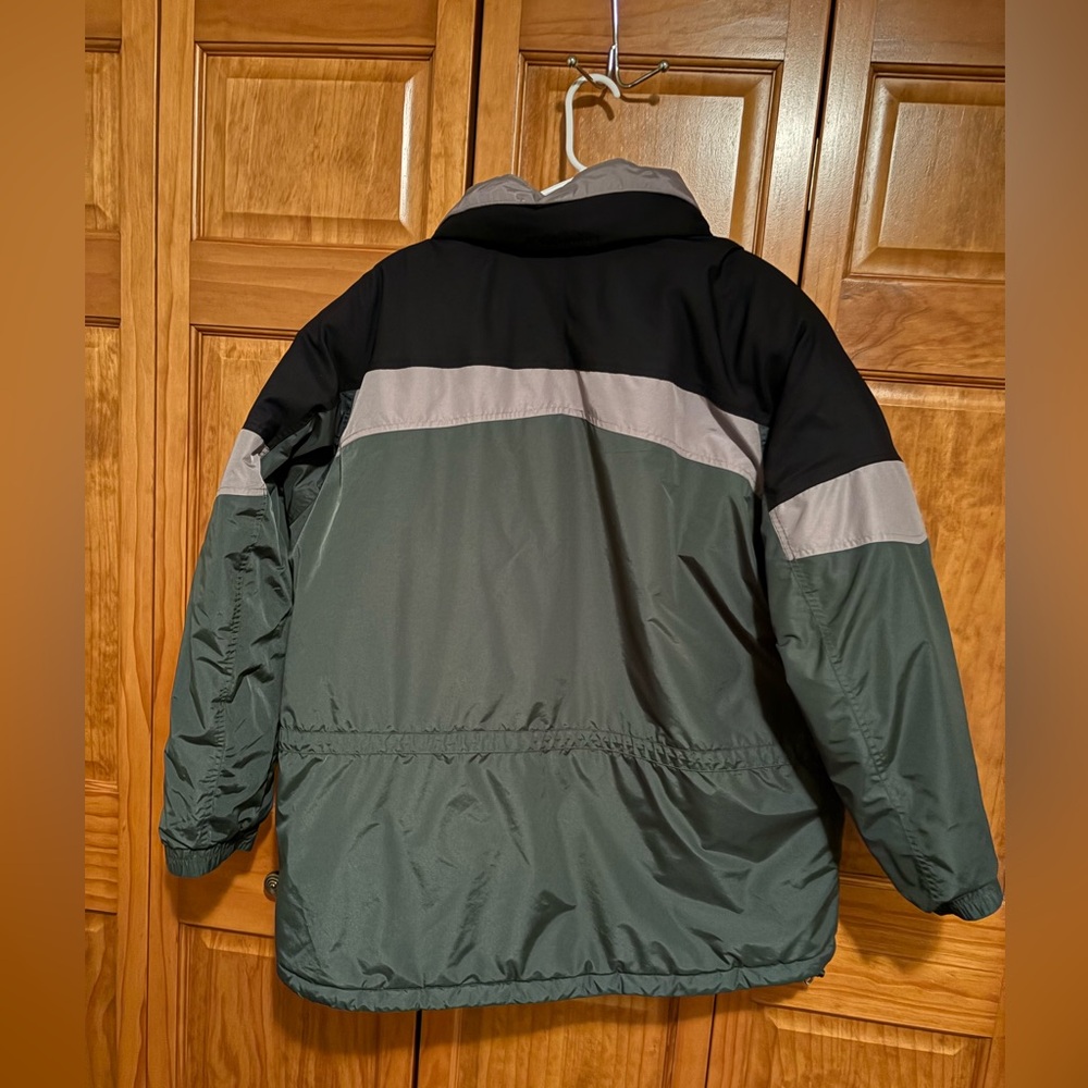 Columbia Men's Two-Tone Outdoor Jacket - Picture 3 of 3